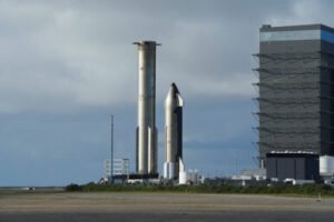 SpaceX trading to kick off after record IPO, with hopes for first-day surge