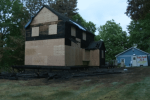 2 people rescued, 2 cats killed in Berlin house fire