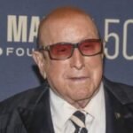 Clive Davis, music industry giant, dies: Reports