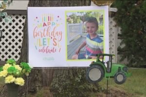 North Haven community holds birthday celebration for boy who died in fire