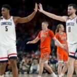 2 UConn Huskies hear their names called in first round of NBA draft