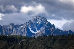 Colorado man dies while hiking 14,000-foot mountain near Ouray
