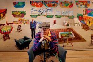 David Hockney, whose art celebrated sun-drenched Los Angeles, dead at 88