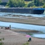 France restricts public alcohol consumption and outdoor sports as heat wave bakes parts of Europe