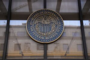 All 32 of the nation's biggest banks clear the Fed's annual 'stress test'