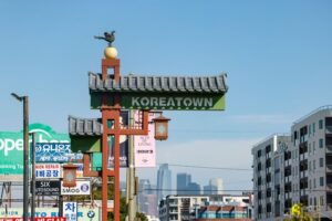 Hostage call leads LAPD to illegal gambling operation in Koreatown; 26 detained