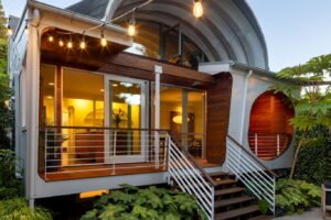 Property Watch: The ‘Eyebrow House’ Makes a Splash on the Market