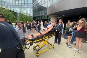 Students learn about emergency cardiac care at Quinnipiac University