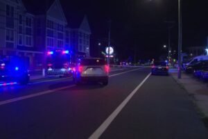 2 juveniles seriously injured in moped crash on Center Street in Manchester