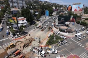 When will Sunset Boulevard reopen? Here's what we know about filling the massive hole