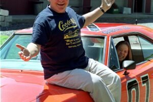 Ben Jones, good ol' boy 'Dukes of Hazzard' actor and 2-term US House member, dies at 84