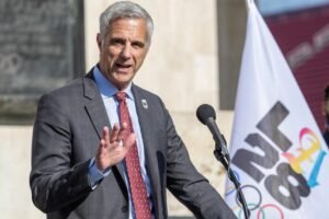 L.A. reaches deal on cost recovery for 2028 Olympics, amid warnings about financial risk